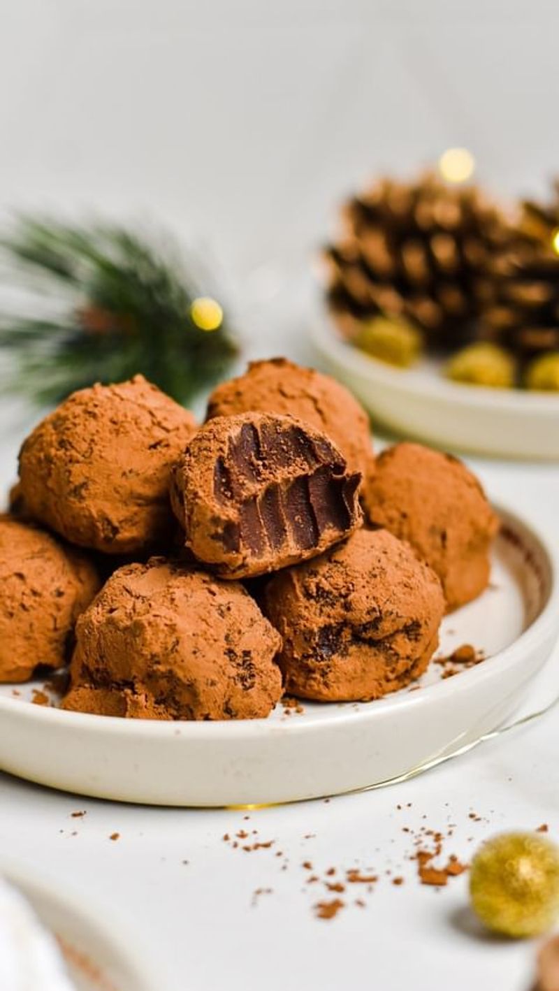 10 Tasty Sweets That Use No More Than Four Ingredients