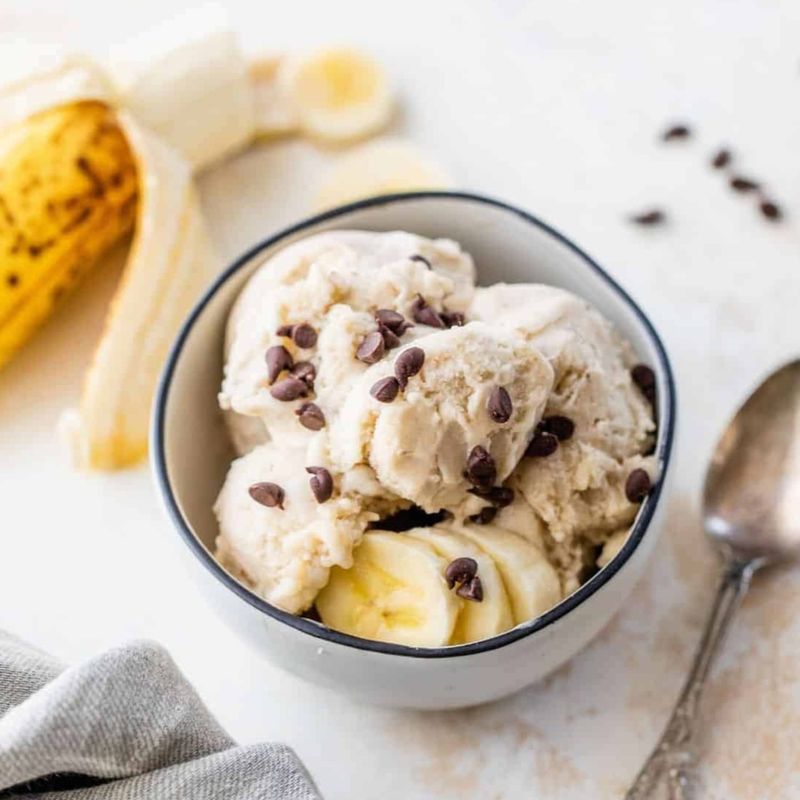 10 Tasty Sweets That Use No More Than Four Ingredients