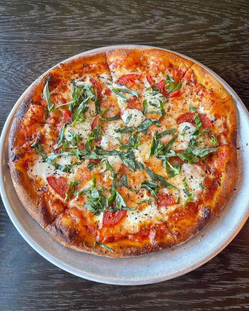 Classic Margherita Pizza