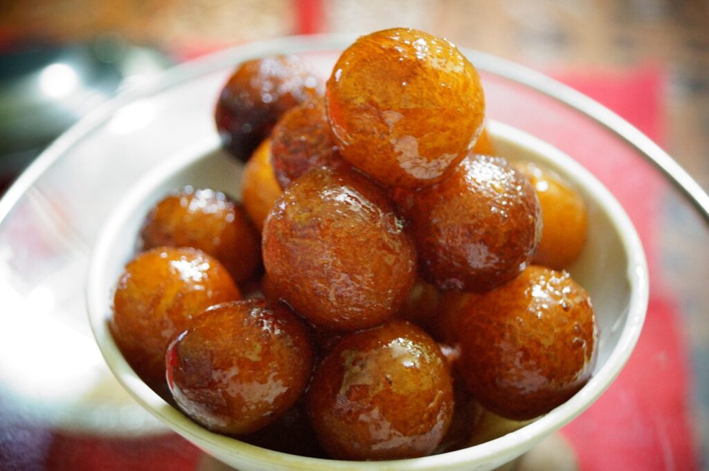 indian sweet, gulab jamun, indian, food, gulab, jamun, close-up, junk food, milk, fried, dessert, sweet, unhealthy, ball, calories, gourmet, asia, cooked, syrup, gulab jamun, gulab jamun, gulab jamun, gulab jamun, gulab jamun
