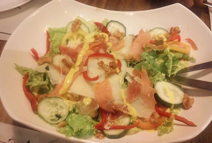 Wild Salmon Omega Salad