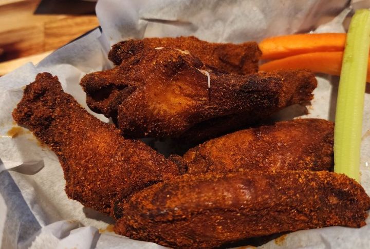 Dry-Rub Memphis Wings