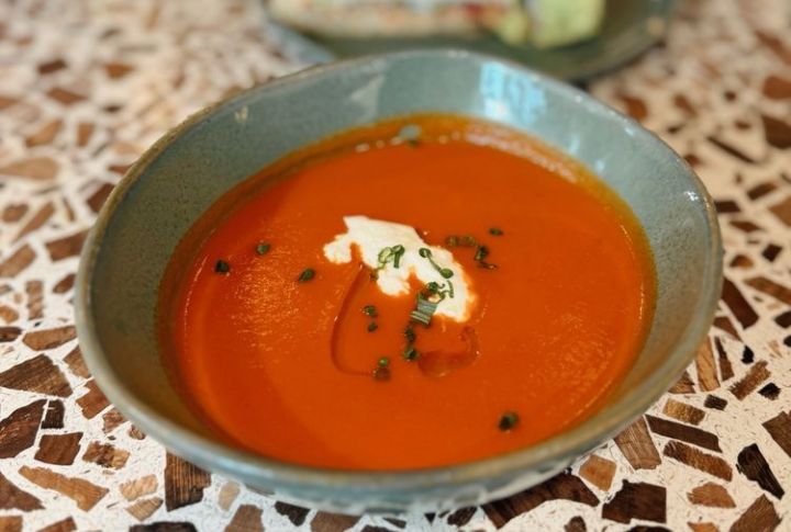 Roasted Tomato Basil Bisque