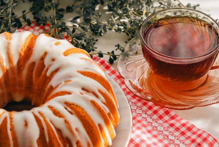 Kentucky Butter Cake