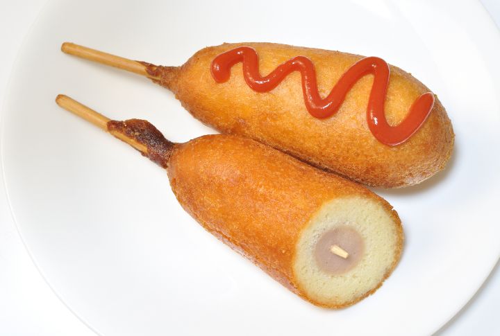 Homemade Corn Dogs (Disneyland Copycat)