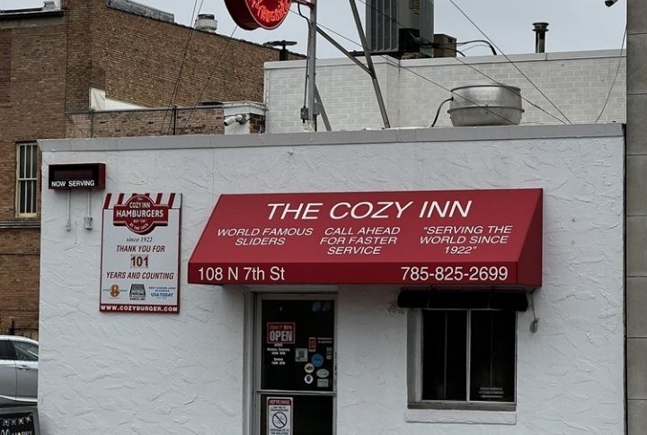 Kansas: Cozy Inn