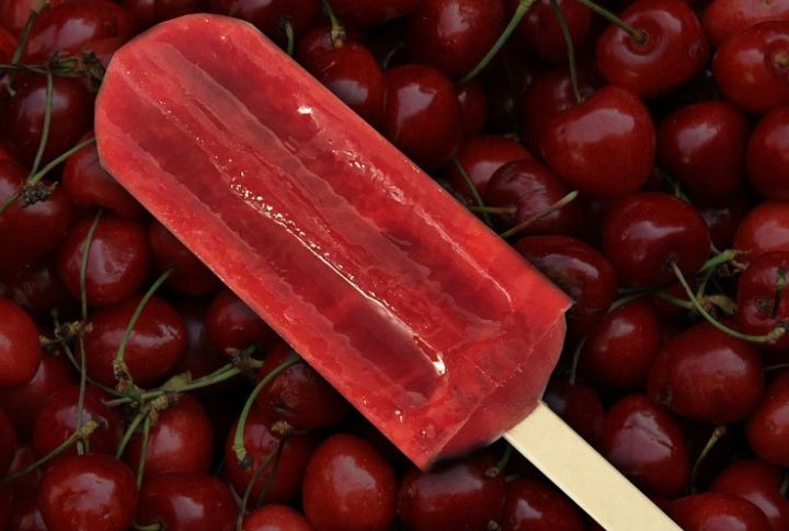 Frozen Cherry Pops
