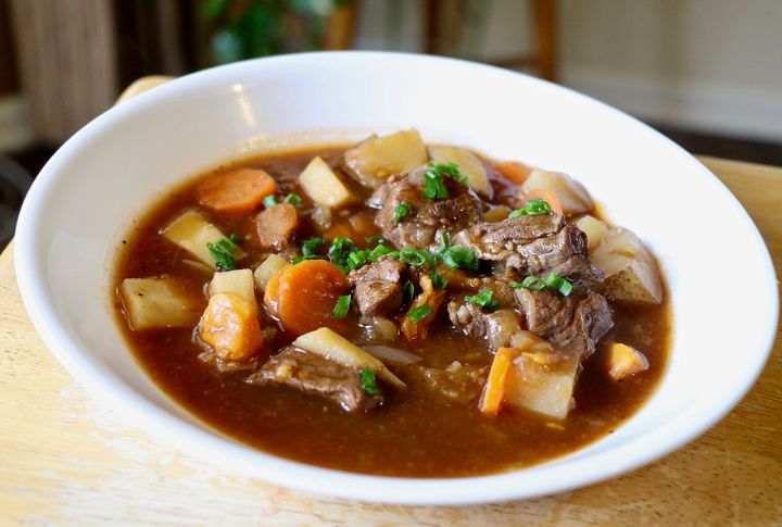 Classic Beef Stew With Root Vegetables