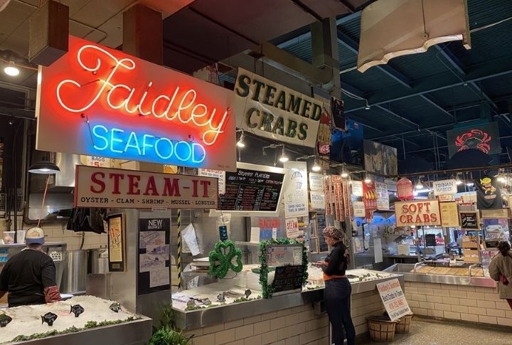Maryland: Faidley's Seafood