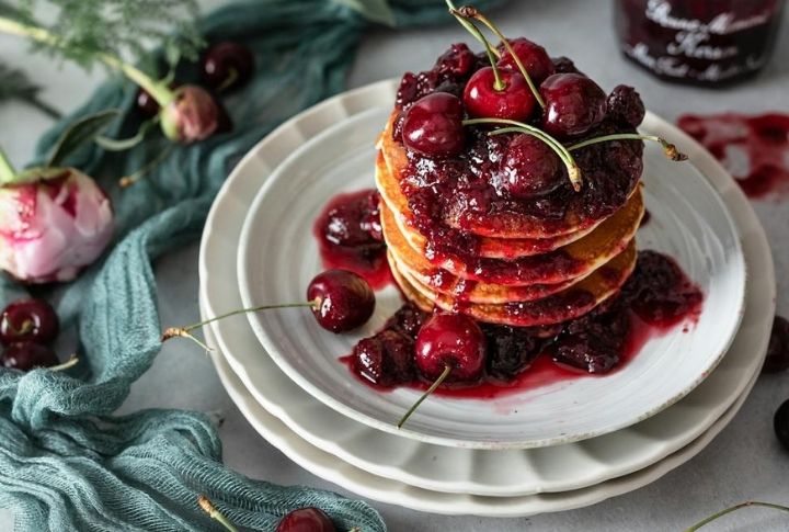 Michigan: Cherry Pancakes