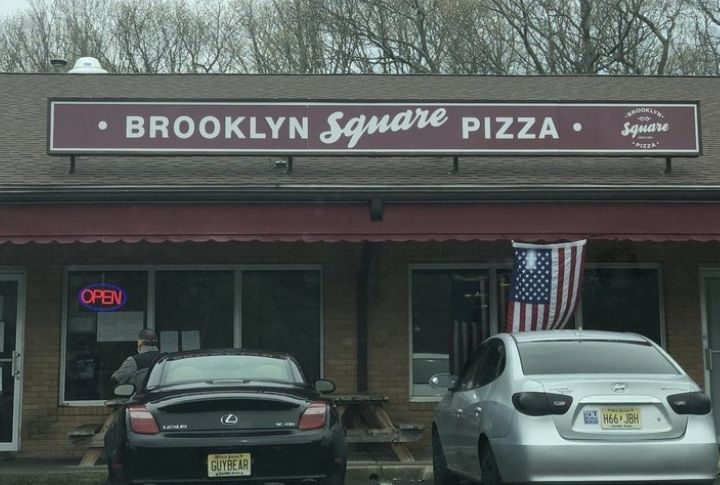 New Jersey: Brooklyn Square Pizza, Jackson