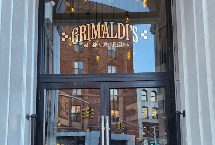 New York: Grimaldi's Pizzeria, Brooklyn