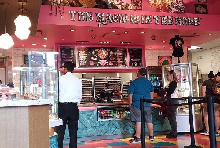 Oregon: Voodoo Doughnut
