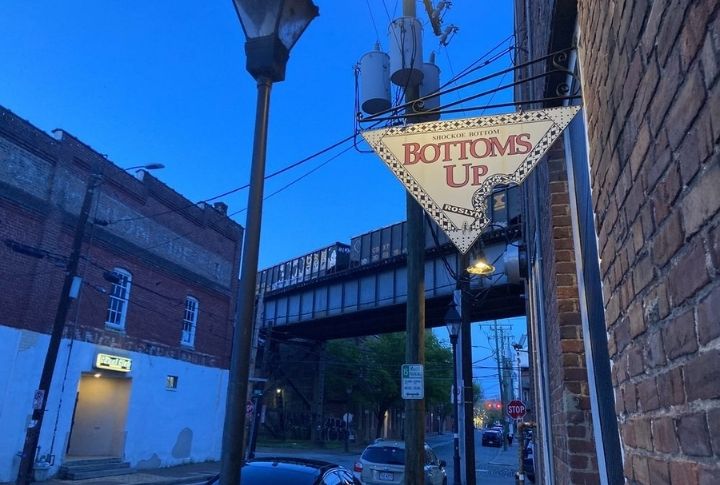 Virginia: Bottoms Up Pizza, Richmond