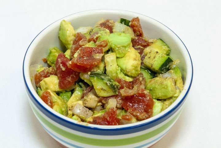 Avocado And Tomato Superfood Salad