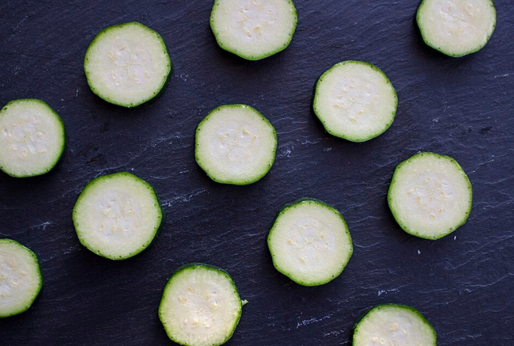 Snacking On Raw Zucchini Is Also Risky