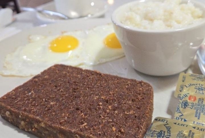 Delaware: Scrapple With Eggs