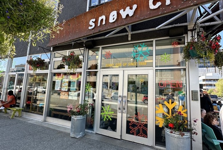 Alaska, Snow City Cafe