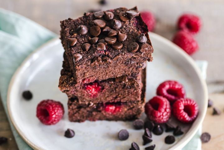 20 Brownies And Cookies That Belong In Every Recipe Box