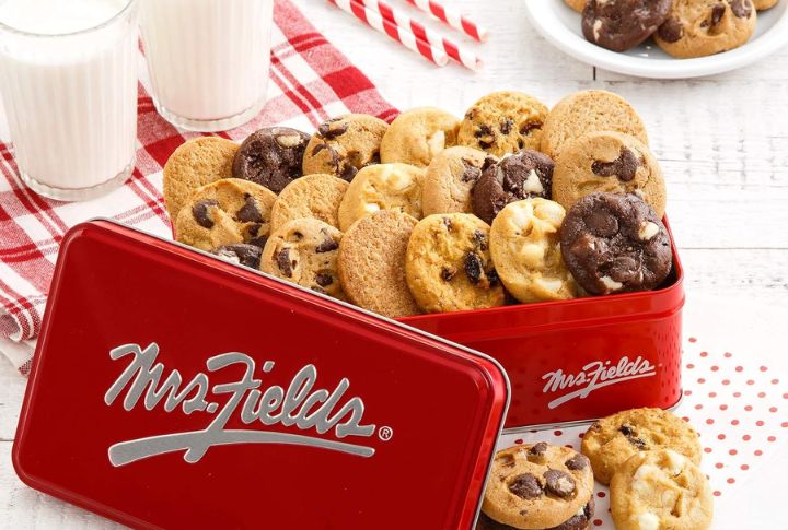 A Bottom To Top Look At Which Chocolate Chip Cookies Are Actually Worth It