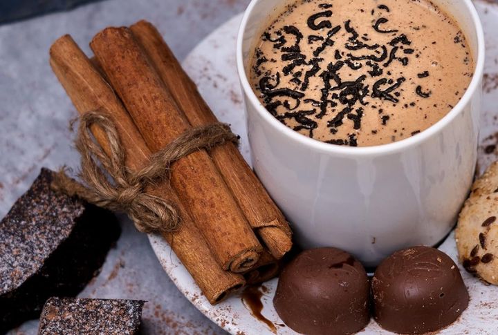 Spiced Chai Cozy Bites