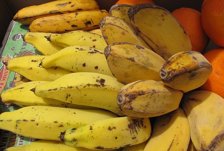 Ele Ele Banana