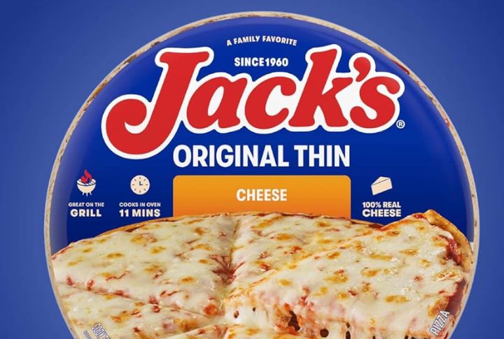 Jack’s Original Thin Crust Cheese Pizza