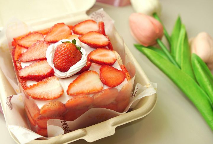 Strawberry Shortcake Birthday Cake