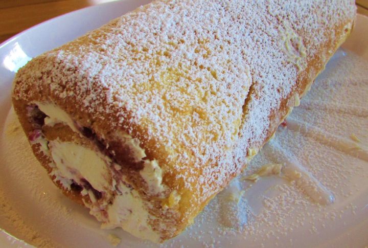 Strawberry Swiss Roll
