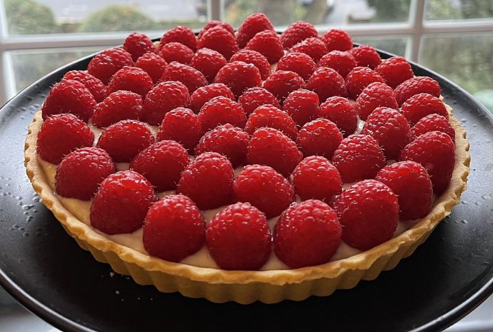 Raspberry Almond Tart Pie