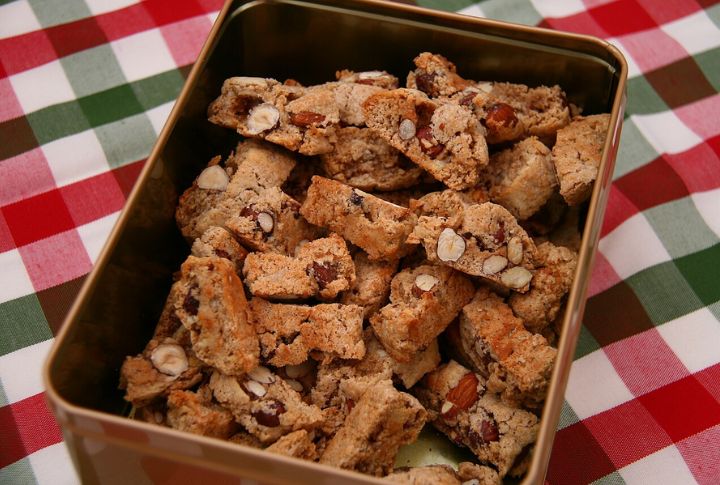 Holiday Biscotti