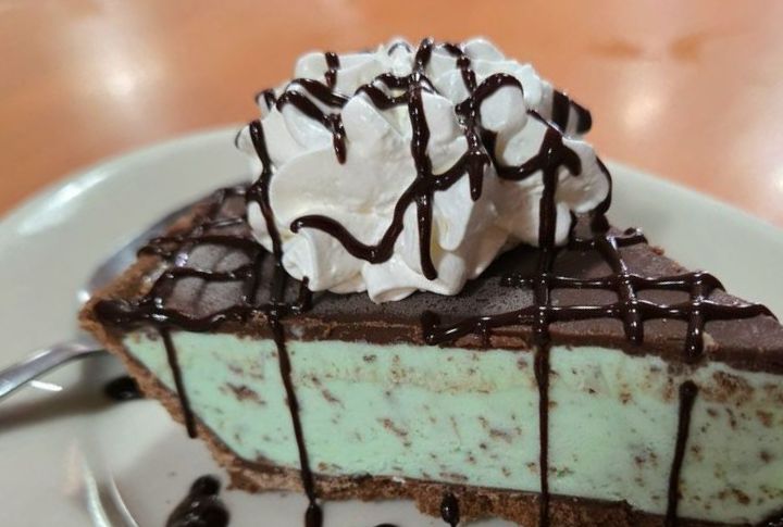 Grasshopper Pie Turns Heads with Minty Coolness (1965)