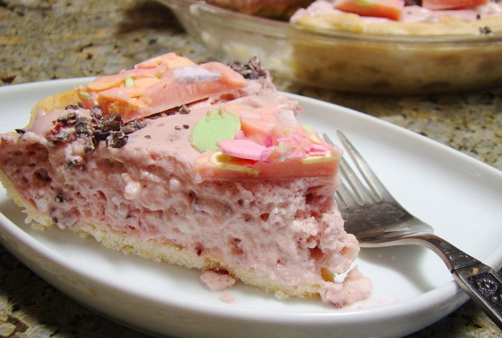 White Chocolate Raspberry Swirl Pie
