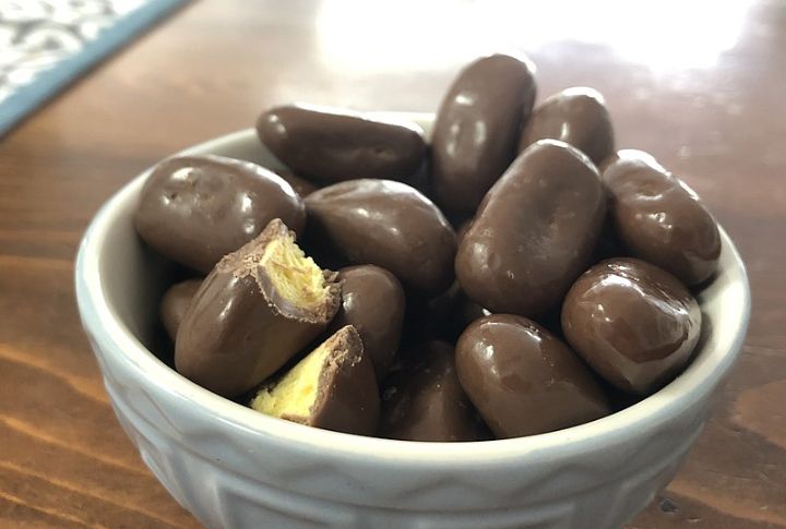 Frozen Banana Bites In Chocolate