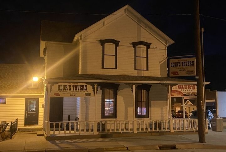 Glur's Tavern, Nebraska