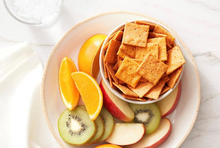 Simple Mills Almond Flour Crackers Farmhouse Cheddar