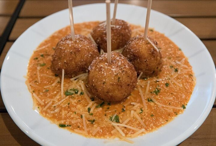 Mac & Cheese Bites