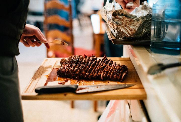 Thinly Sliced, Seasoned Roast Beef Is Key