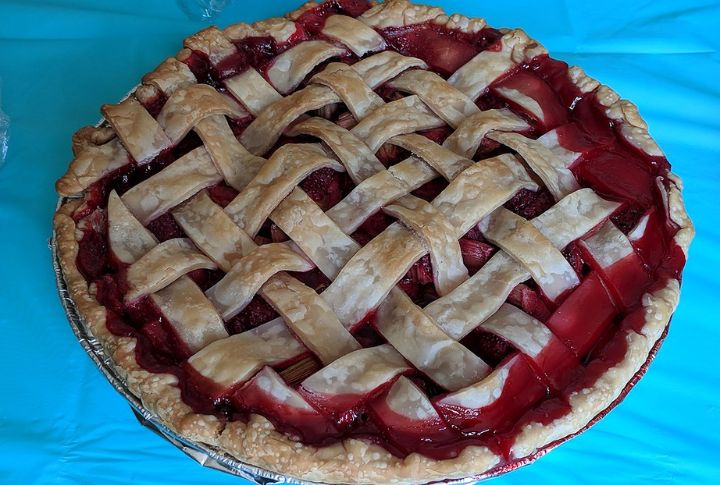 Strawberry Rhubarb Custard Pie
