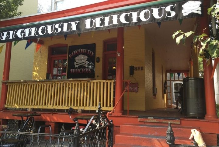 Maryland: Dangerously Delicious Pies, Baltimore