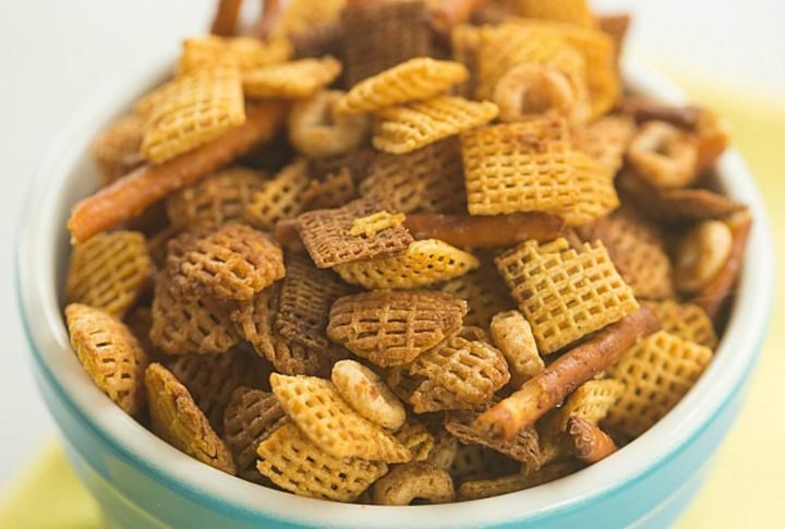 Chocolate Chip Snack Mix