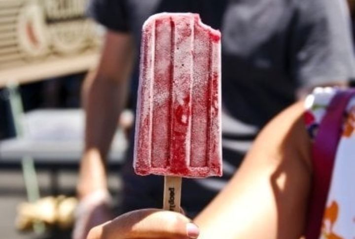 Strawberry-Rhubarb Ice Pops
