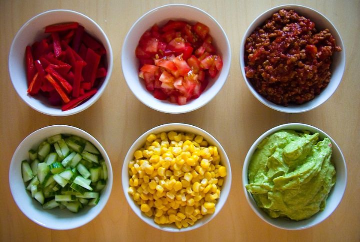 Red Bell Pepper And Guacamole