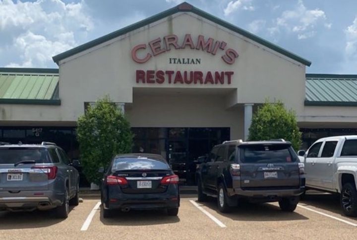 Mississippi: Cerami's Italian Restaurant, Flowood