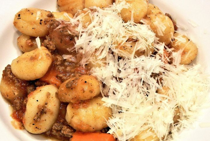 Gnocchi (Correct Pronunciation: "Nyoh-kee")