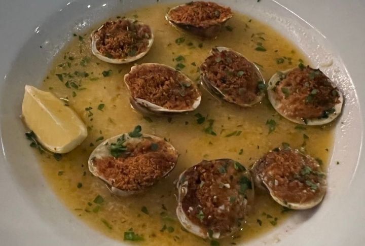 New Jersey: Baked Clams