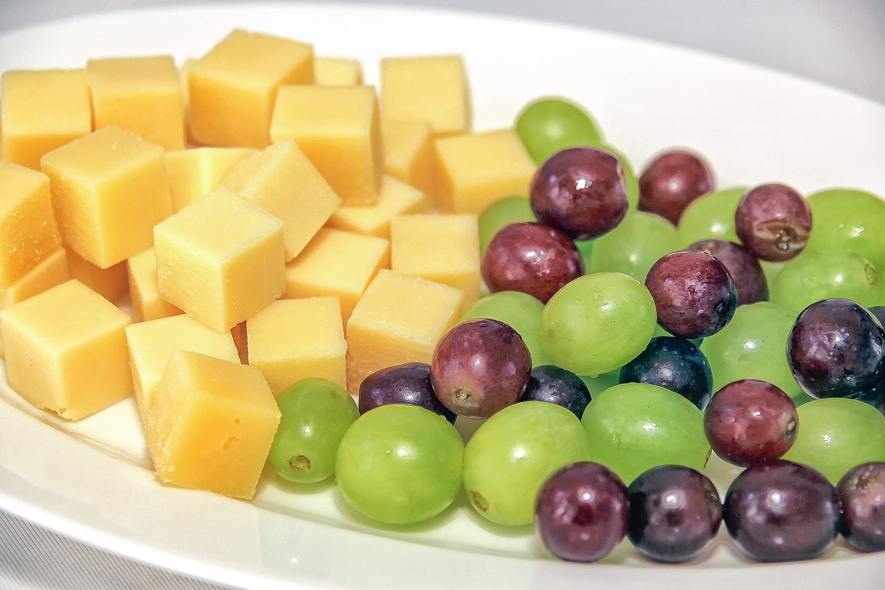 food, delicious, grapes, cheese cubes, yellow, green, wine red, starter, cheese, plate, connoisseur, meal, white, dessert, healthy, yummy, fruity, cheese platter, appetite, cheese cubes, cheese cubes, cheese cubes, cheese cubes, cheese cubes