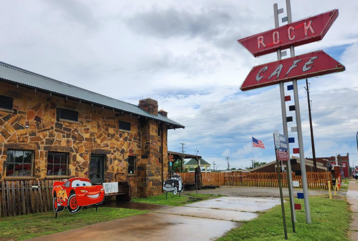Rock Cafe, Oklahoma