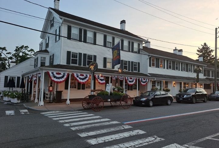 The Griswold Inn, Connecticut