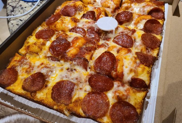 Jet’s Pizza